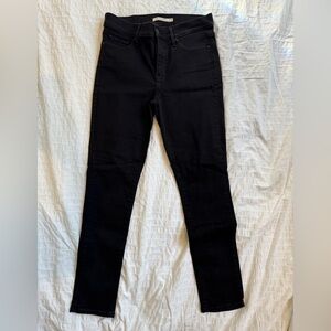 Levi's Black Skinny Jeans